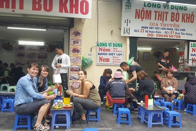 Hanoi Street Food Tour with local delicacies - Choosing lunch or dinner: which start time fits you?