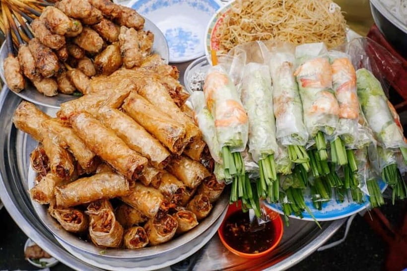 Hanoi Stroll & "Rolling" Street Food Walking Tour - Key things that make this Hanoi food walk worth it
