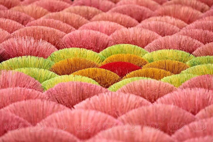 Hanoi: Thang Nghiem Pagoda Or Incense Village & Hat Village - How the train street stop fits in (optional use of your time)