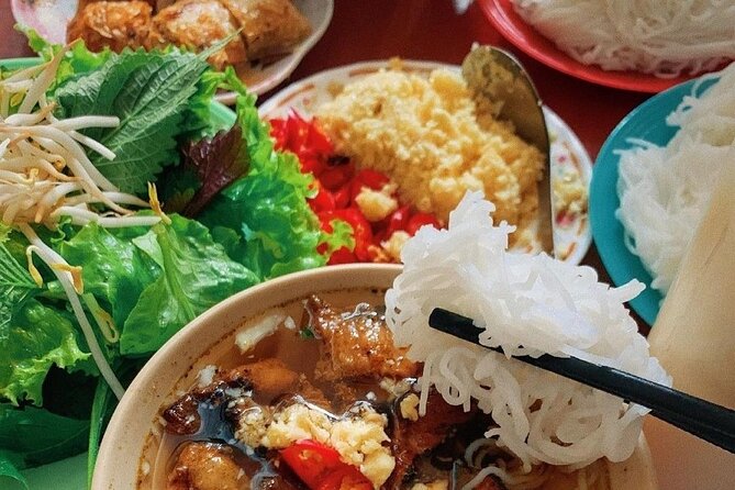 Hanoi The Best Street Food Experience | VEGETARIAN OPTION - Pickup, Timing, and Group Size: The Logistics That Actually Matter
