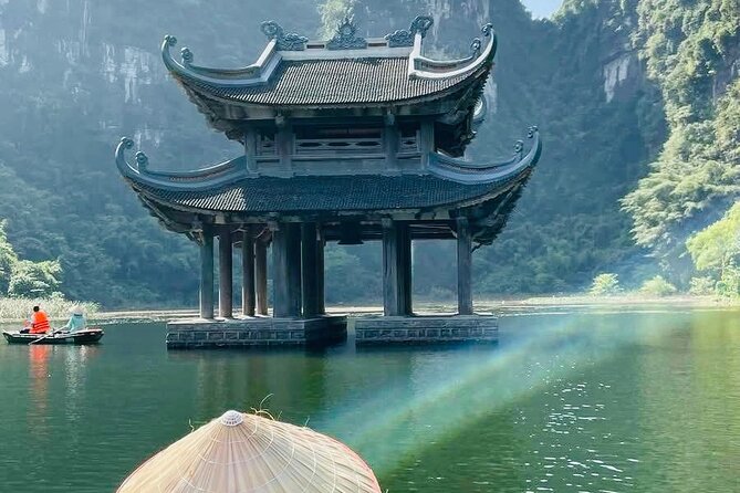 Hanoi to Ninh Binh Day Trip: Mua Cave, Trang An Boat Ride - Lunch - Hoa Lu Temples: The Ancient Capital Under Limestone Hills