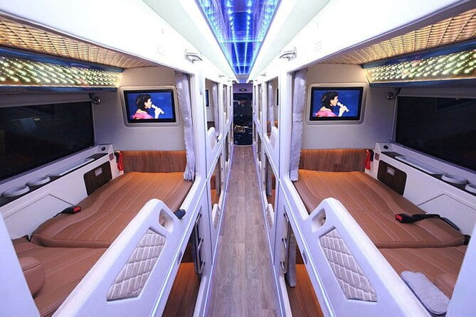 Hanoi to Sapa Bus - Private Cabin Bus - Pickup in Hanoi Old Quarter: simple, early, and organized