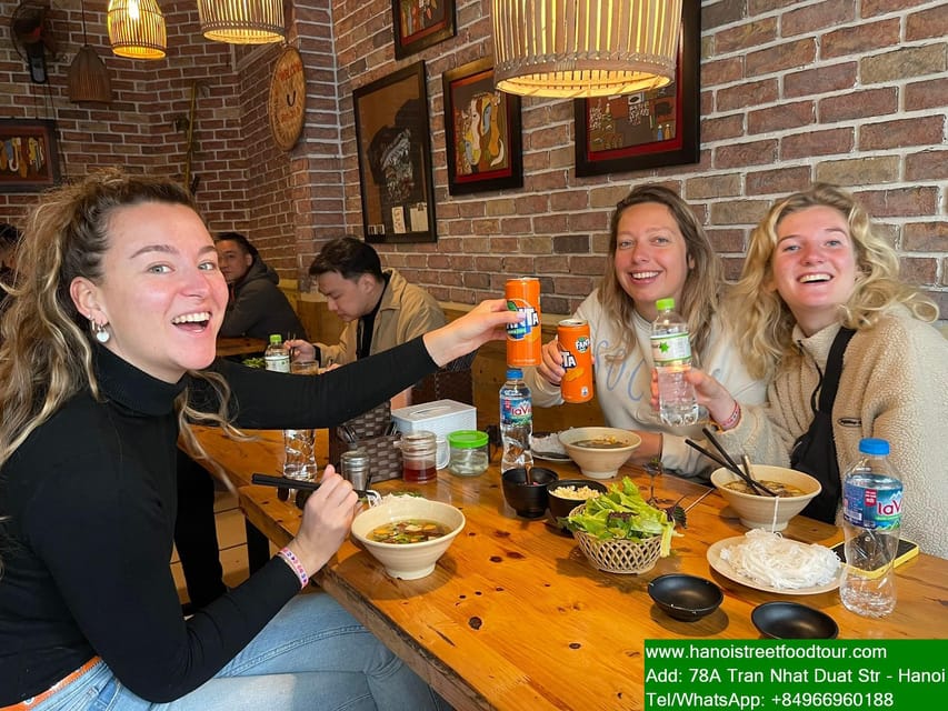 Hanoi Train Street +Best Street Food eating in old quarter - Train Street in the narrow alley: watch the pass, sip the beer