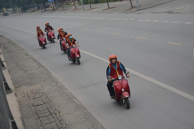 Hanoi Vespa Tours: Hanoi Vintage Vespa Tours Countryside - Lại Đà pagoda, temple time, and a war veteran’s 200-year-old house