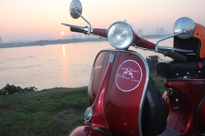 Hanoi Vespa Tours: Hanoi Vintage Vespa Tours Countryside - Hoi Phu broomstick craft: a quick stop with a point