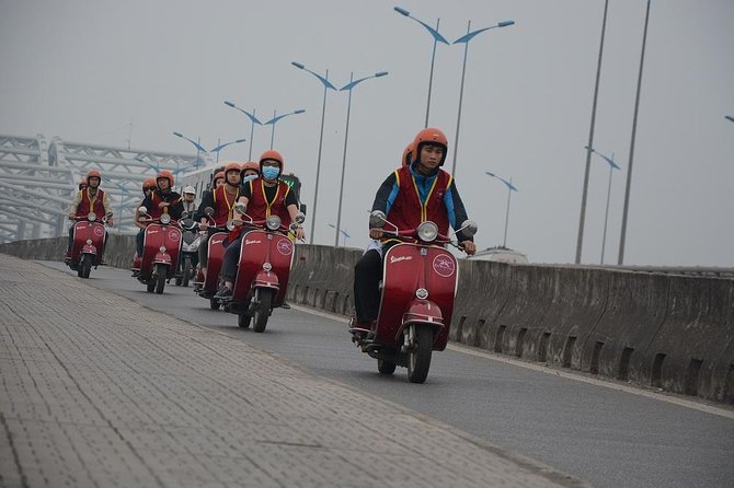 Hanoi Vespa Tours: Hanoi Vintage Vespa Tours Countryside - Guides, safety, and why the small group matters