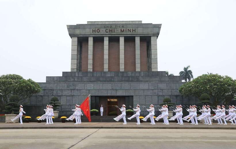 Hanoi: Vietnam Military History Museum & Landmarks Tour - Who this tour suits best
