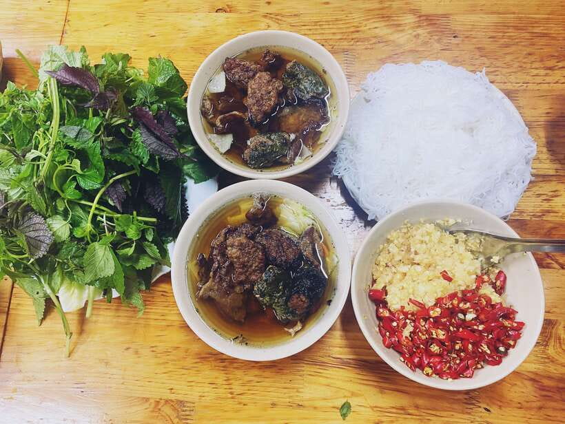 Hanoi: Vietnamese Street Food Tour with Egg Coffee - Key highlights