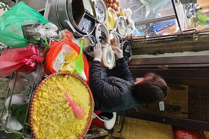 Hanoi Walking Street Food Tour with Train Street - Guides Who Turn Bites Into Stories