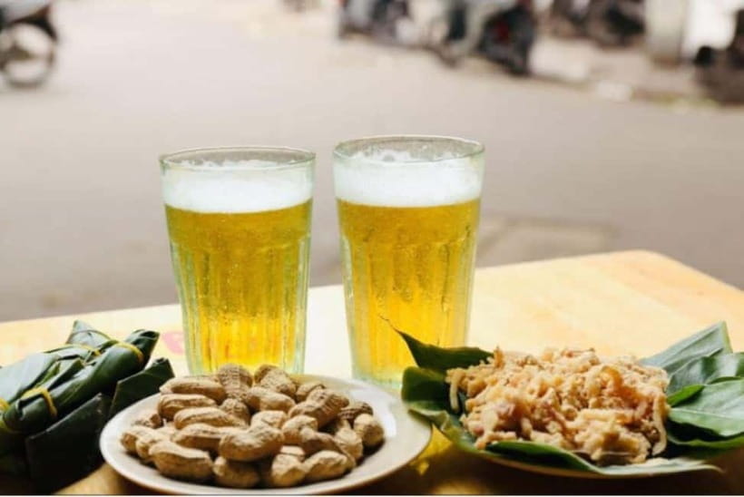 Hanoi: Walking Street Food & Train Street Culture Tour - Key highlights that make this tour worth your time