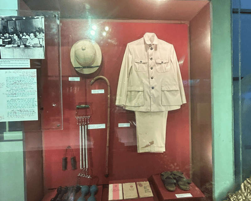 Hanoi: War Site Museums Tour - B52 Victory Museum and Huu Tiep Lake: seeing the air war up close