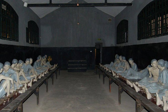 Hanoi War Sites Walking Tour - Meeting at Hoa Lo Prison: start point, timing, and what to expect