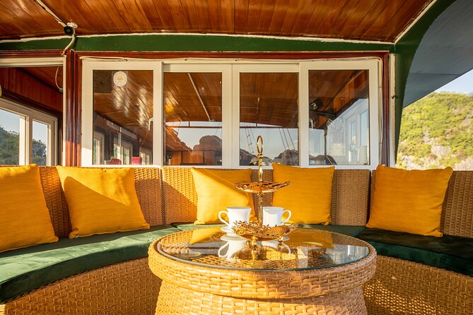 Hera Luxury Day Cruise Full Day Explore Lan Ha Bay - Food and drinks: lunch is included, but plan for beverages