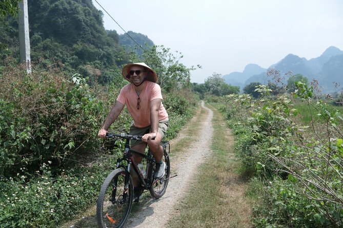 Hidden Ninh Binh Luxury Full Day Group Tour (Tam Coc - Hoa Lu) - Weather, Comfort, and the Physical Stuff You Should Plan For