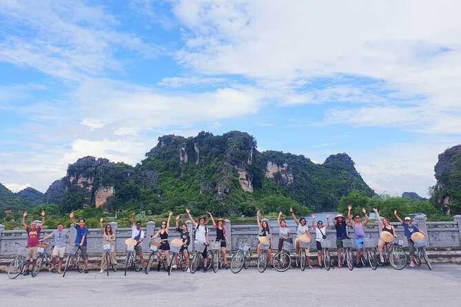 Highlight Ninh Binh Full Day Tour Tam Coc Boat, Mua Cave, Hoa Lu - Tam Coc-Bich Dộng by bamboo boat: caves, paddies, and slow beauty