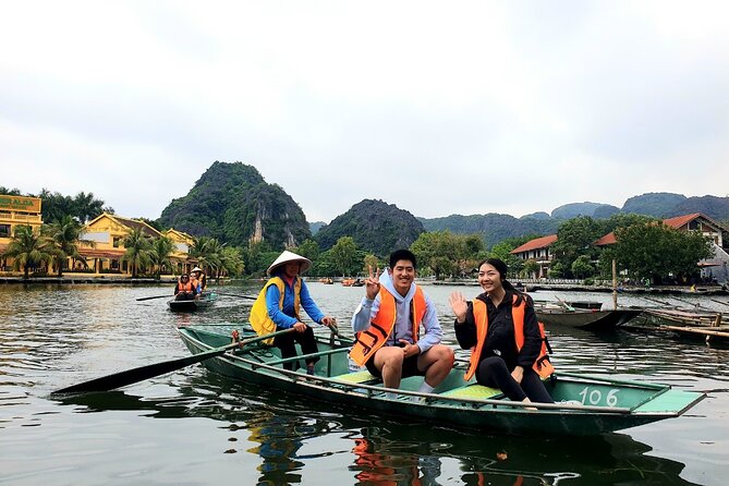 Highlight Ninh Binh Full Day Tour Tam Coc Boat, Mua Cave, Hoa Lu - Hoa Lu Ancient Capital: the Dinh–Le–Ly era in a time-compressed stop