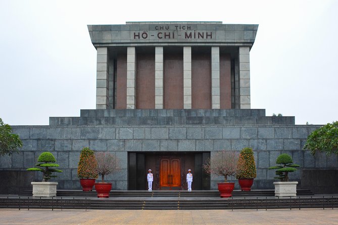 Highlights of Hanoi Full-Day City Tour - Tran Quoc Pagoda and West Lake: A Calm Start (Stop 2)