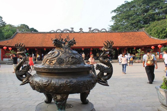 Ho Chi Minh Complex & Temple of Literature Tour (half day) - Why This Half-Day Combo Works So Well in Hanoi
