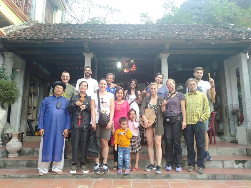 Hoa Lu, Mua Cave and Trang An Small-Group Boat Tour - Hoa Lu Ancient Capital: Temples, Feudal Power, and a Useful History Reset