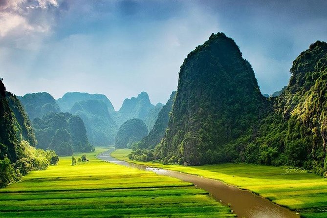 Hoa Lu - Tam Coc boat Trip and Mua Cave - Key things that make this day trip worth your time
