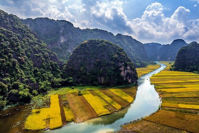 Hoa Lu – Tam Coc Full-Day Tour from Hanoi with Limousine Transfer - From Hanoi to Ninh Binh in a Limousine: comfort and timing