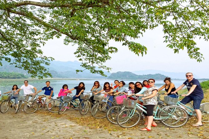 Hoa Lu Tam Coc Full Day Tour: Small Group Tour & Buffet Lunch - Buffet Lunch Included: What You Should Expect