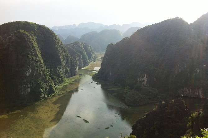 Hoa Lu - Tam Coc - Mua Cave Full Day - LIMOUSINE - Hoa Lu: ancient capital stop before the crowds peak