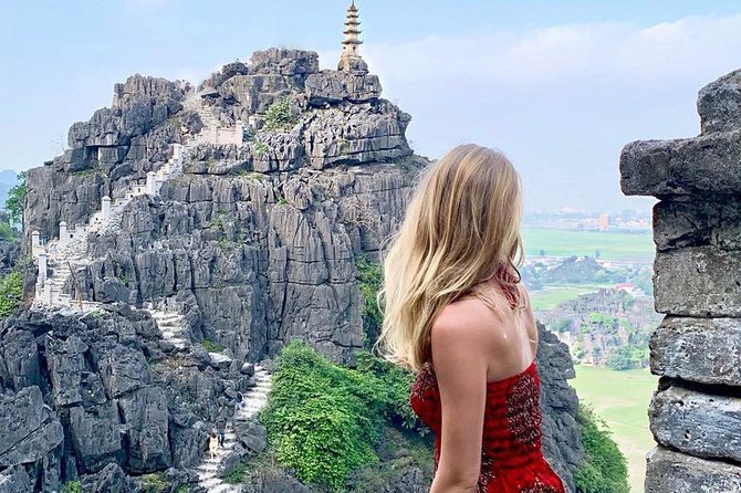 Hoa Lu Temple, Trang An boat trip & Mua Cave Mountain day trip - best selling - Your Guide Makes the Day: English Support and Named Pros