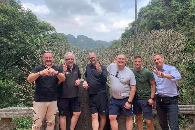 Hoa Lu - trang an - mua cave 1 day buffet luch - Trang An Cave Ride on a Sampan: Lam, Vang, Dai, Thanh Truot