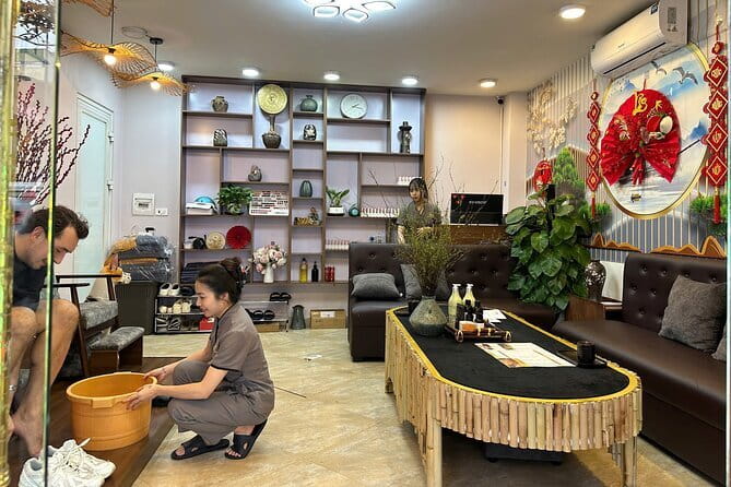 Hoang's Spa for Relaxing Foot Massage - Hoang’s Spa in Hanoi Old Quarter: where the pause happens