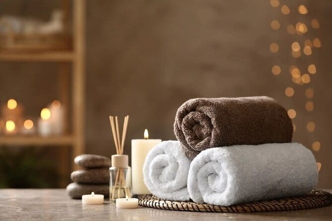 Hoang Spa Nourishing Shampoo & Head Shoulders Face Massage - The First 10 Minutes: Welcome Drink and Getting Settled