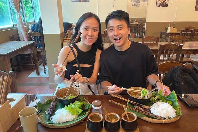 (HOT) Hanoi Guided Street Food and Train Street Tour with Local - Hoan Kiem walking area: lake calm and late-evening energy