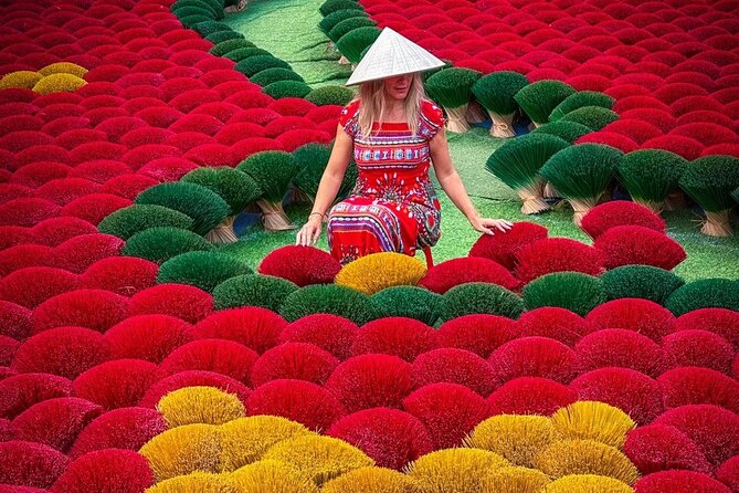 Incense Village Private Tour from Hanoi to Ninh Binh Old Capital - Lunch, water, and how the day stays manageable