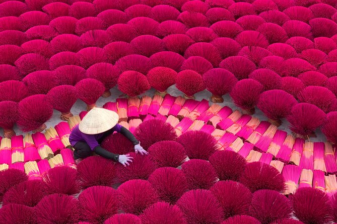 Incense Village Quang Phu Cau, Hat, Lacquer Hanoi Artisan Tour - Chuong and Quang Phu Cau: a craft double-feature in 5 hours