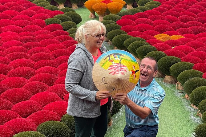 Incense Village Quang Phu Cau, Hat, Lacquer Hanoi Artisan Tour - Who should book this artisan tour, and who should skip it
