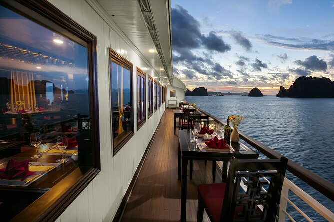 La Regina 2 days tour in Halong Bay & Bai Tu Long Bay - 4 star - Overnight on La Regina: what “luxury” should feel like at night