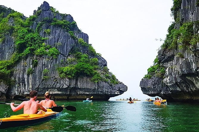 Lan Ha Bay 2 days tour with 3-star cruise - Check-in, lunch, and the big-island sail past