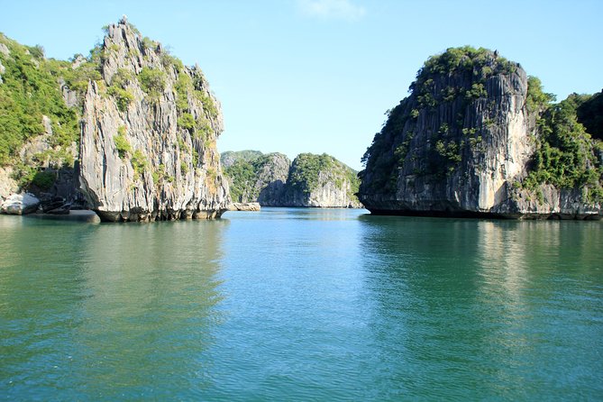 Lan Ha bay Boutique cruise 3D/2N: Kayaking - Swimming & Biking Viet Hai villages - Is Lan Ha Legend Cruise right for you?