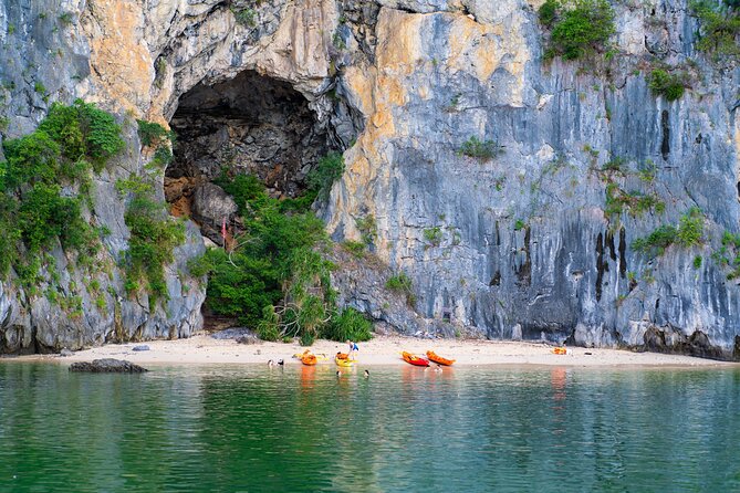 Lan Ha Bay Cruises 2 Days and 1 Night Caving, Kayaking, Swimming - Dark and Bright Cave: more than a quick photo stop
