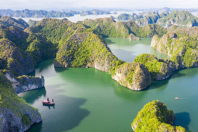 Lan Ha bay deluxe cruise 2 days: Kayaking & swimming at pristine places - Who this cruise suits best (and who might want a different style)