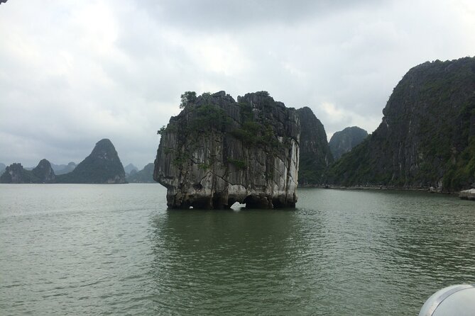 Lan Ha Bay Full Day With Cave, Kayaking And Swimming - Hanoi pickup to Tuan Chau check-in: how the day stays on track
