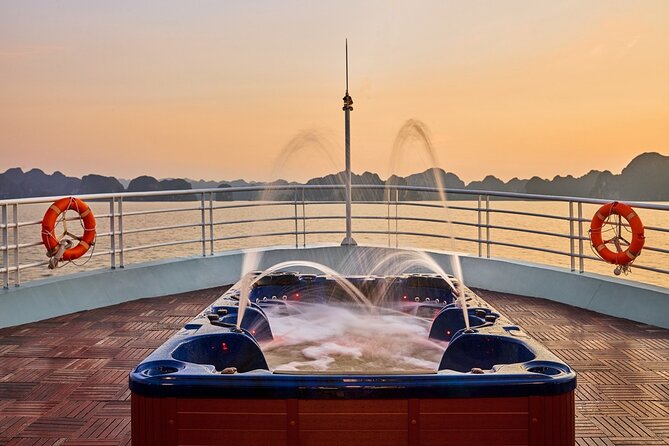 Lan Ha bay luxury cruise 2D/1N: Kayaking, jumping & swimming at pristine places - Getting to the boat: pick-up options from Hanoi, Hai Phong, Cat Ba, and Halong Bay