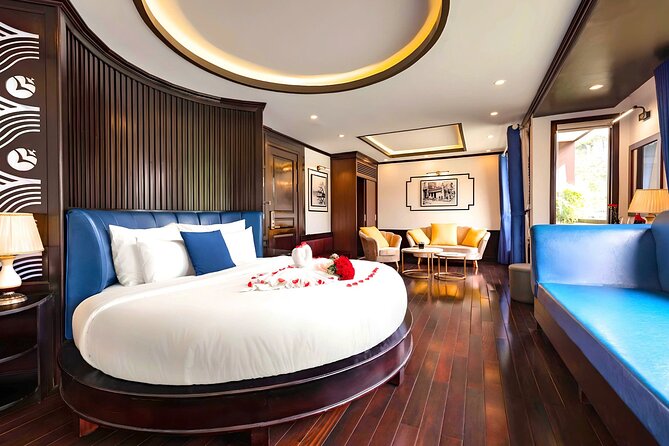 Le Journey Elegance Cruise 5 Star Lan Ha Bay - All Inclusive 2D1N - Cat Ba + Quan Y Cave: where geology gets personal