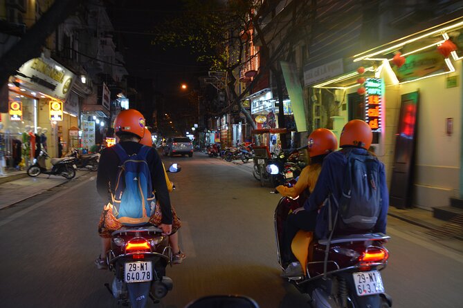 Led By Women - Hanoi Foodie Motorbike Tours - Stop 3: West Lake edges, farms, and the Red River paths