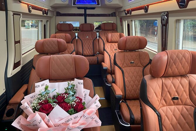 Limousine Bus from Hanoi to Ninh Binh/Tam Coc - Service Quality: Drivers, Communication, and Timing