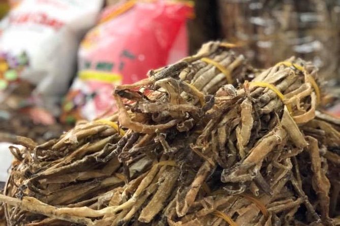 Local Market Tour and Private Cooking Class - Dong Xuan Market: where your Vietnamese cooking lessons start