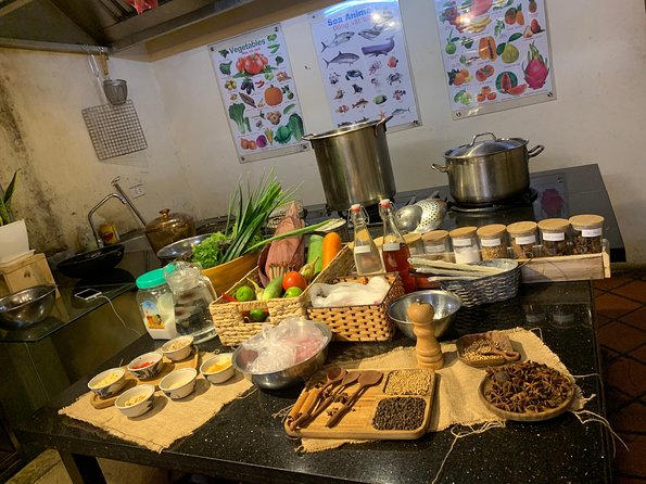 Local Market Tour and Private Cooking Class - Cyclo through the 36 Streets: Hanoi at street level