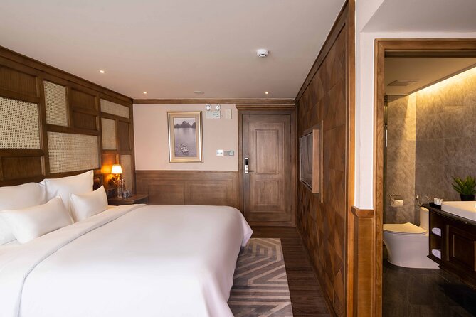 Luxury 5-Star Ha Long Bay Day Cruise with Buffet Lunch from Hanoi - Sung Sot Cave: Guided Sightseeing With a Stair Test