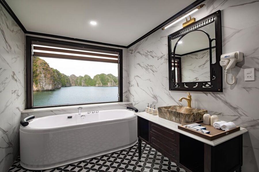Luxury 5-Star Halong Bay Overnight Cruise: full board, kayak - Dark & Bright Cave Area: Kayak or Bamboo Boat Close-Up
