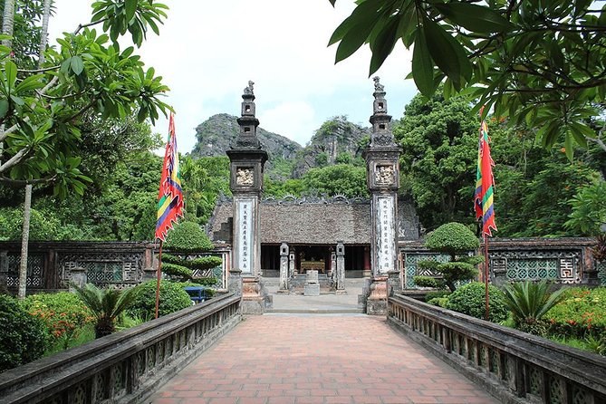 Luxury Hoa Lu Tam Coc Mua Cave Amazing View 1 Day Tour - The long-day logistics: bus pickup, timing, and pacing